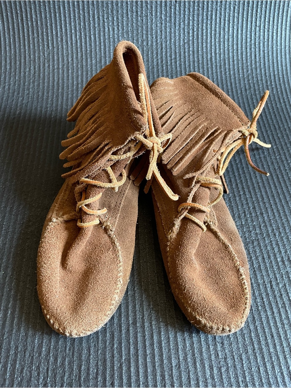 Minnetonka Classic genuine Suede Fringe Ankle Boot Moccasins – Brown sz 7-7.5
